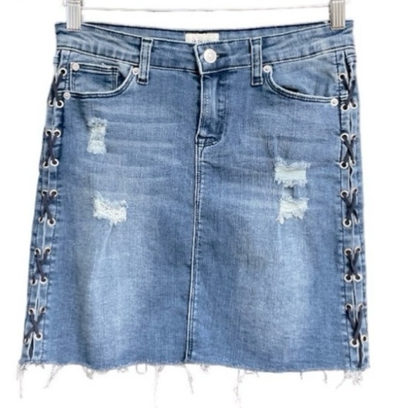 Hudson Distressed Denim Mini Skirt with Side Lace-Up Detail Size Girls 16 - Picture 1 of 9